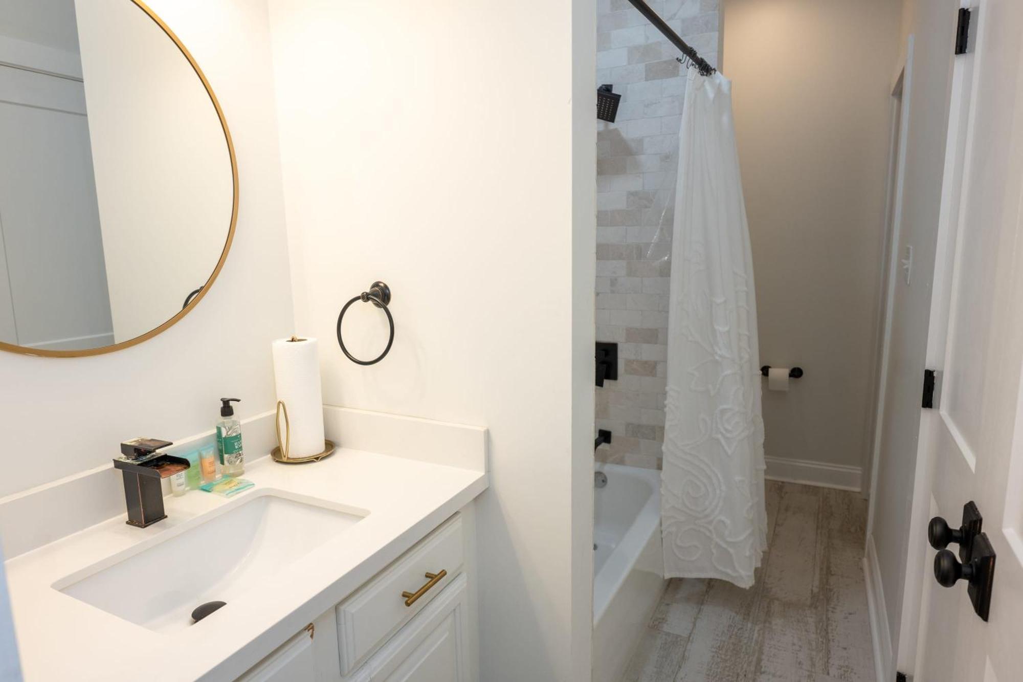 Esplanade Magic 5 Just Minutes By Uber Or Car To French Quarter And 5 Mins From Superdome New Orleans