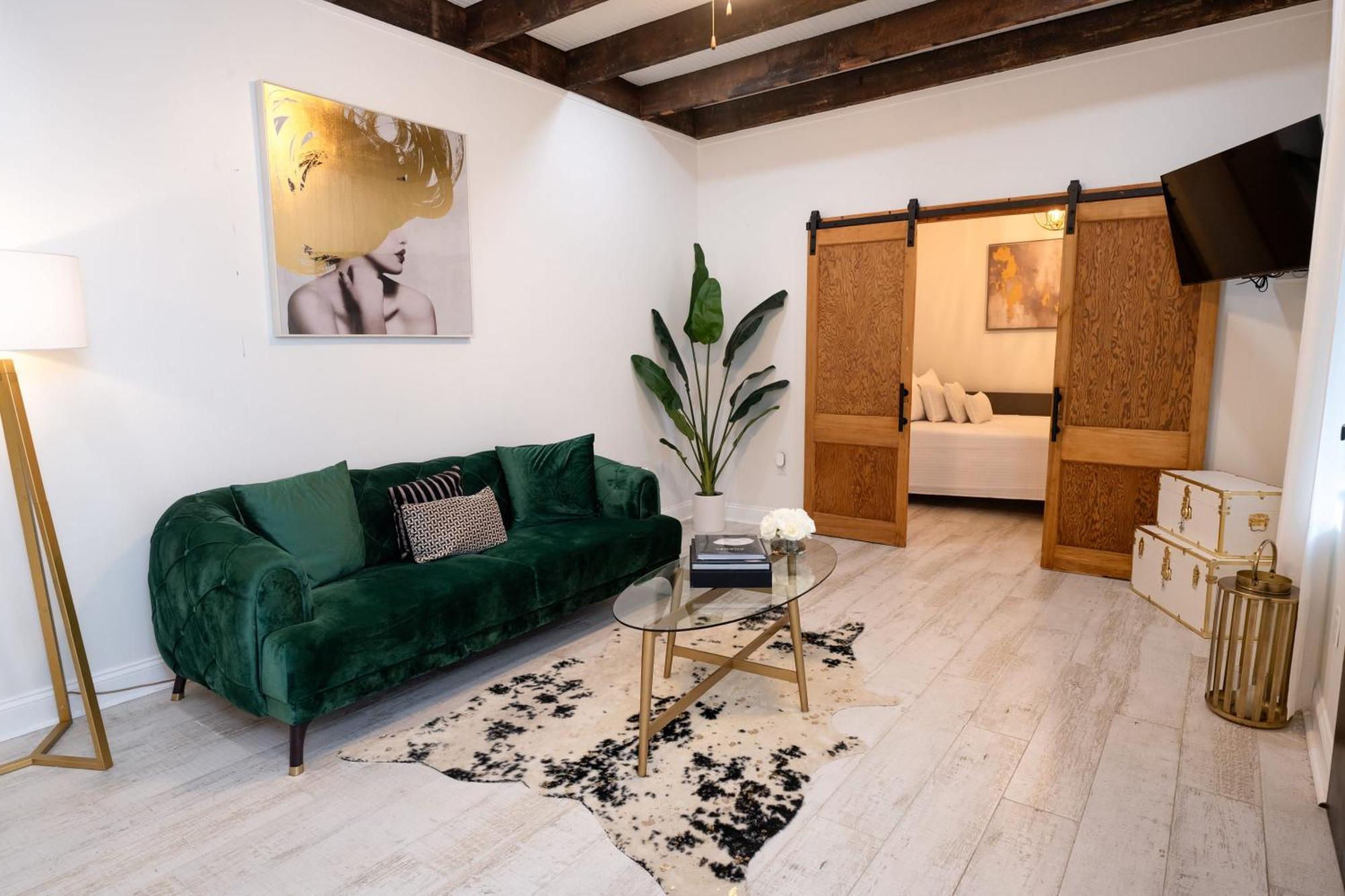 Esplanade Magic 5 Just Minutes By Uber Or Car To French Quarter And 5 Mins From Superdome