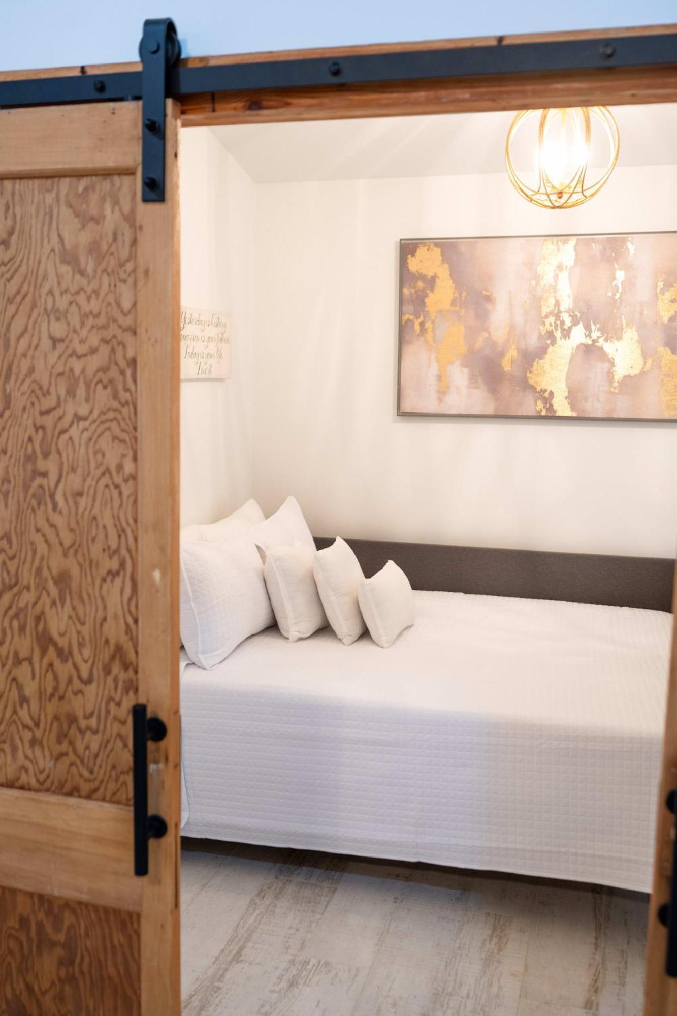 Esplanade Magic 5 Just Minutes By Uber Or Car To French Quarter And 5 Mins From Superdome New Orleans