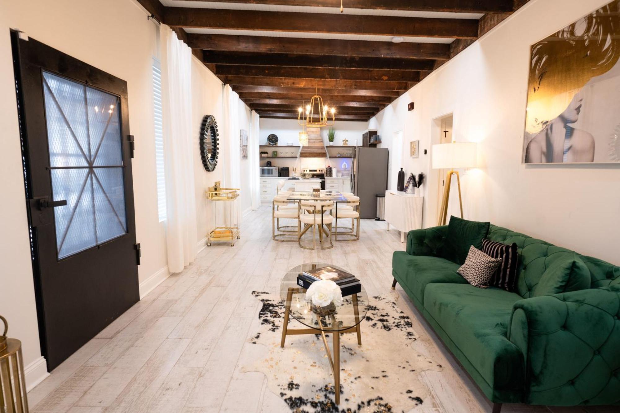 Esplanade Magic 5 Just Minutes By Uber Or Car To French Quarter And 5 Mins From Superdome *